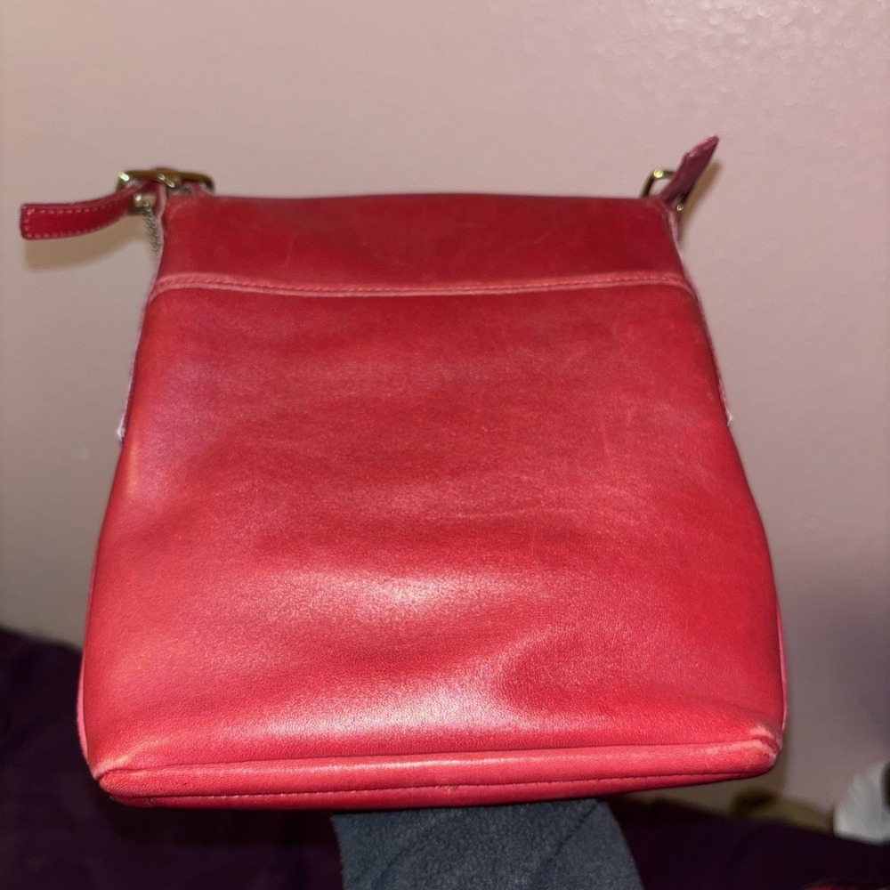 Coach USA Gold Brass Hardware Leather Shoulder Crossbody Bag Red Vintage 9821 - Picture 2 of 6